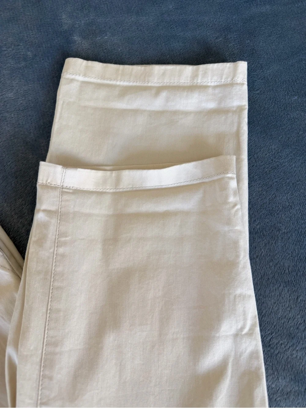 NWT Slim Boyfriend Chino Lightweight Patch-Pocket Cream Casual Pants Size 28